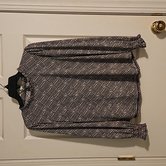 Women's Blouse - Picture 1 of 3